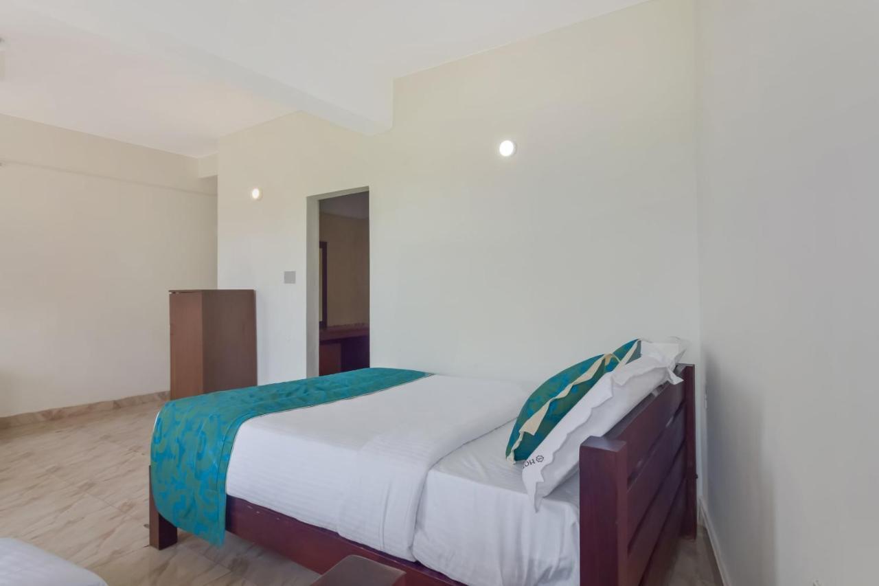 OYO 13581 Hotel Raj Madikeri Buitenkant foto